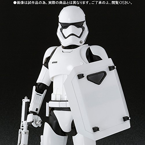 【中古】【非常に良い】S.H.フィギュアーツ ファースト・オーダー ストームトルーパー(シールド＆バトンセット) 『スター・ウォーズ』(魂ウェブ商店限定)｜スカイマーケットプラス