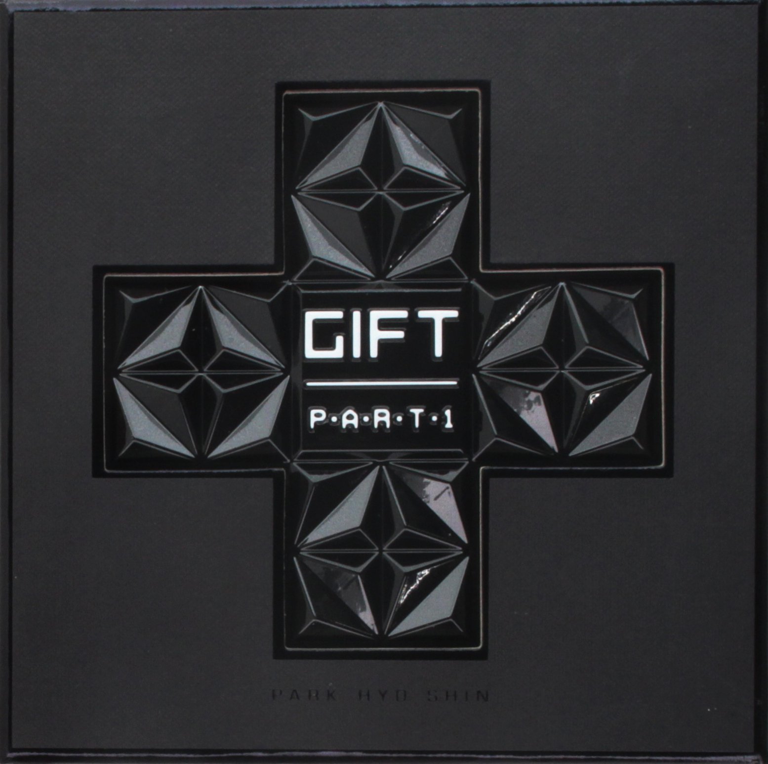 【中古】【非常に良い】パク・ヒョシン 6集 - Gift : Part 1(韓国盤)｜スカイマーケットプラス