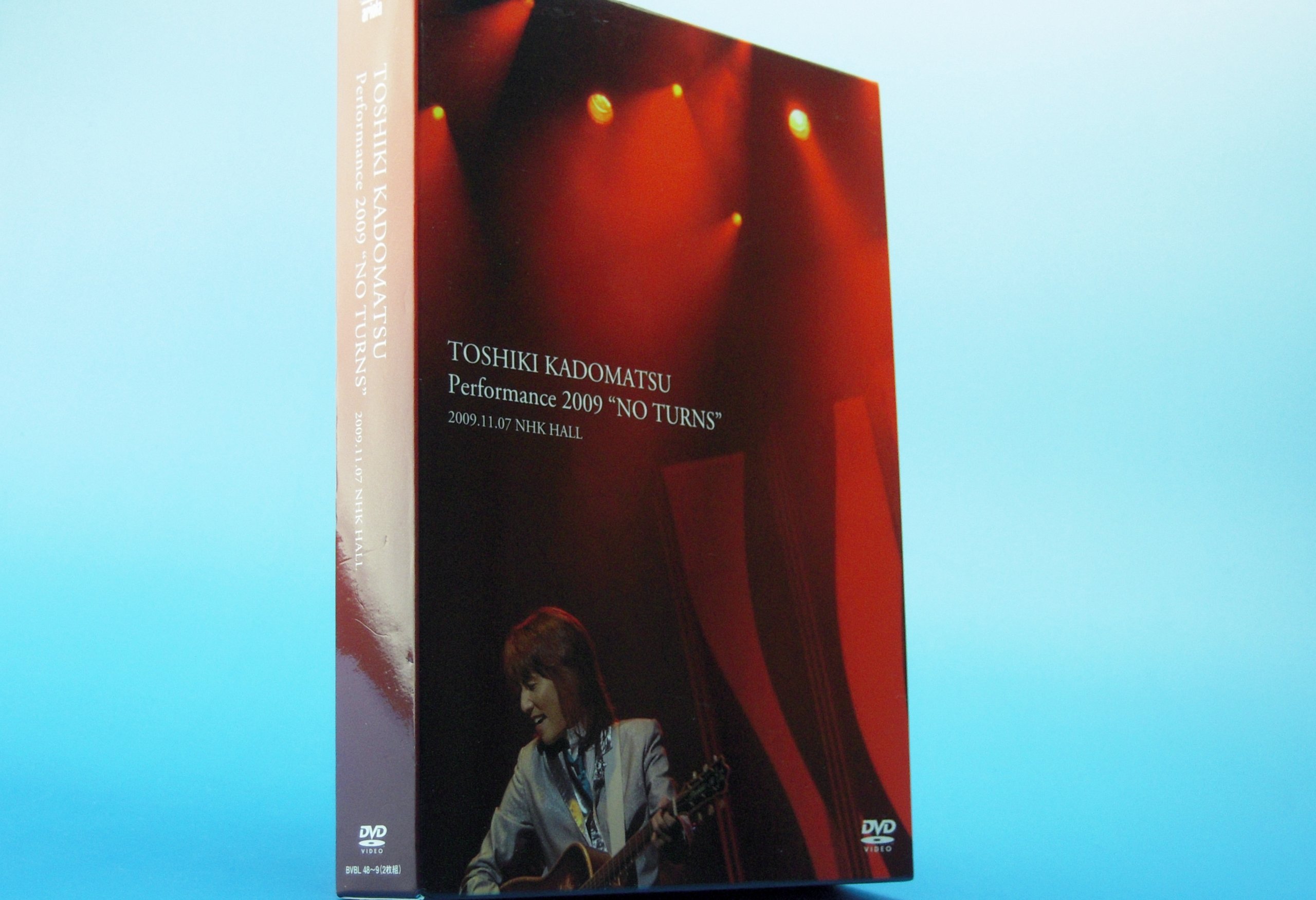 【中古】【非常に良い】TOSHIKI KADOMATSU Performance 2009 NO TURNS 2009.11.07 NHK HALL(完全生産限定盤) [DVD]
