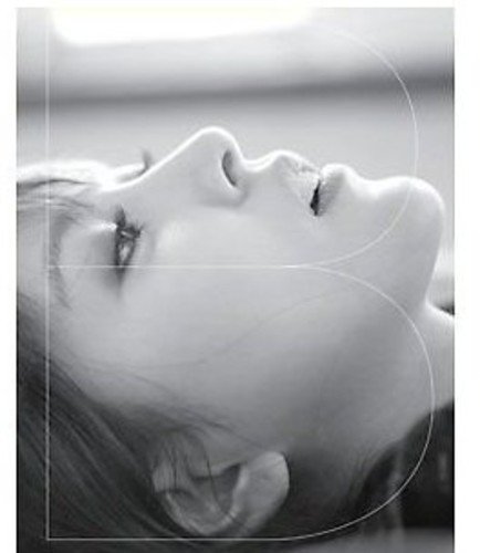 【中古】【非常に良い】BoA 7集 - Only One 限定版(48p大型写真集付き)(韓国盤)