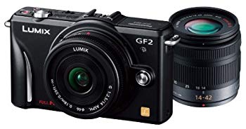 【中古】パナソニック デジタル一眼カメラ GF2 ダブルレンズキット(14mm/F2.5パンケーキレンズ、14-42mm/F3.5-5.6標準ズームレンズ付属) フルハイビジョ wgteh8f
