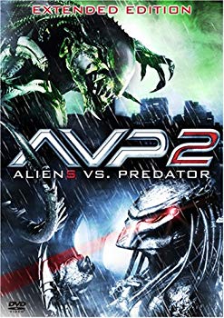 【中古】AVP2 エイリアンズVS.プレデター 完全版 (初回生産分限定特典ディスク付・2枚組) [DVD] 6g7v4d0｜スカイマーケットプラス