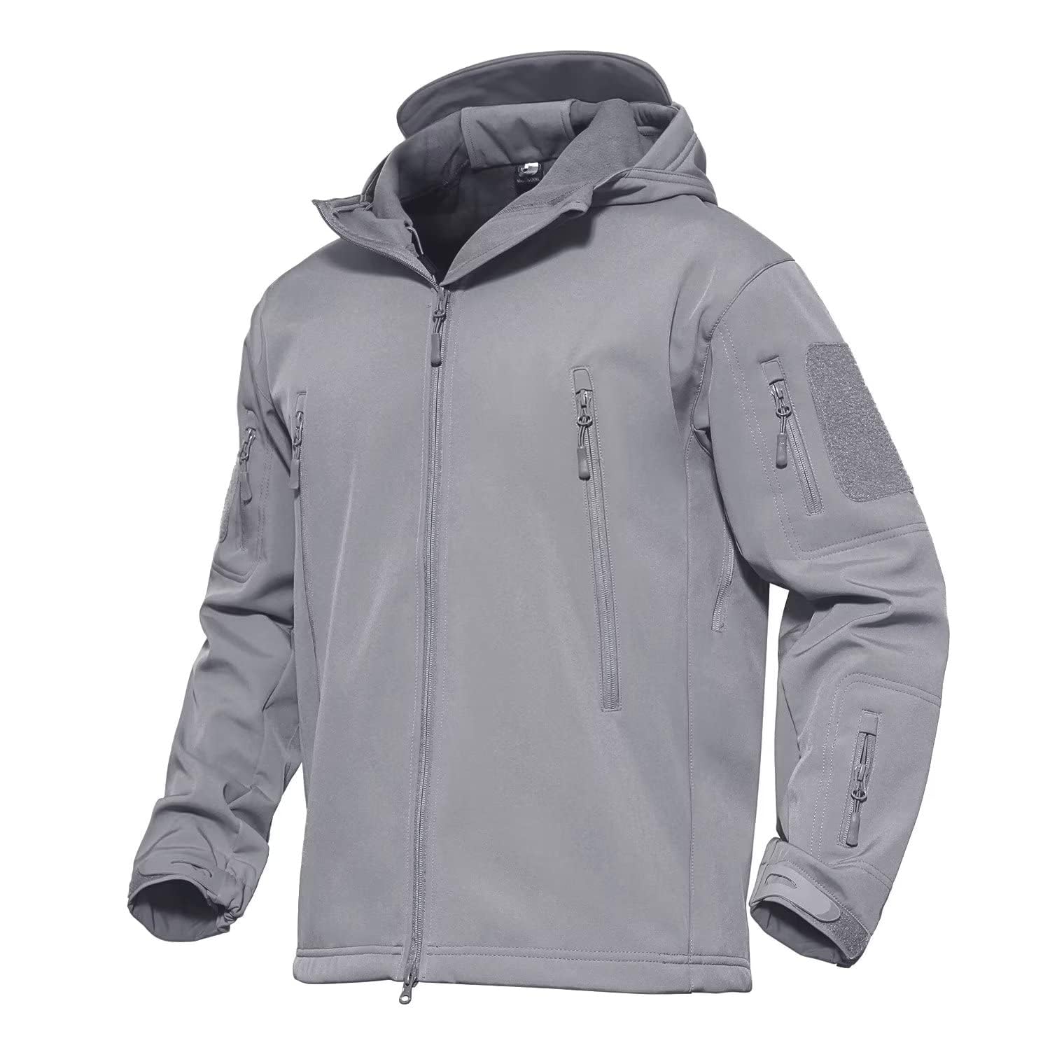 【送料無料】[MAGCOMSEN] タクティカルジャケット サバゲー メンズ アウトドア 登山アウター 防水防風 防寒着 裏フリース ソフトシェルジャケット ミリタリー フード付き 多ポケット イヤホンホール付き 春秋冬 色：ライトグレー、サイズ：L｜S-LIFE 7,120円