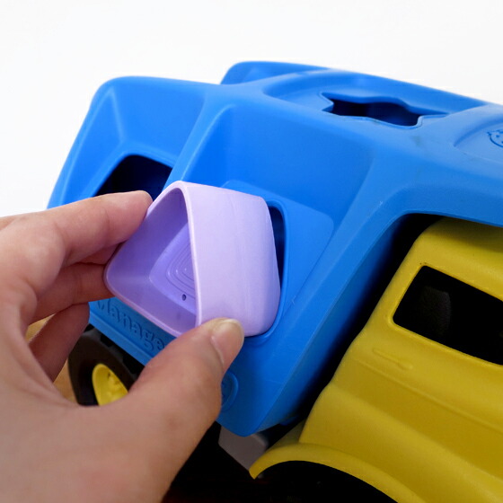 車 おもちゃ 外遊び 男の子 キッズ 子供 誕生日 出産祝い 知育玩具 乗り物 ブロック 型はめ アメリカ Green Toys グリーントイズ シェイプソータートラック Schwimmbad Delphine De