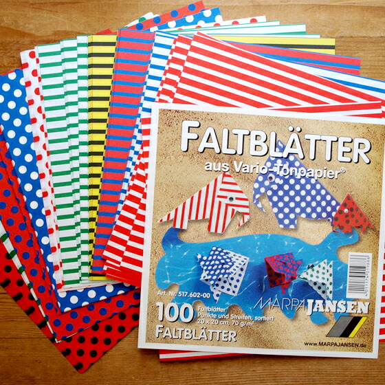 楽天市場 ドイツ Marpajansen マーパヤンセン 折り紙 ストライプ ドット両面カラー Ll 100枚 メール便対象品 Slowworks