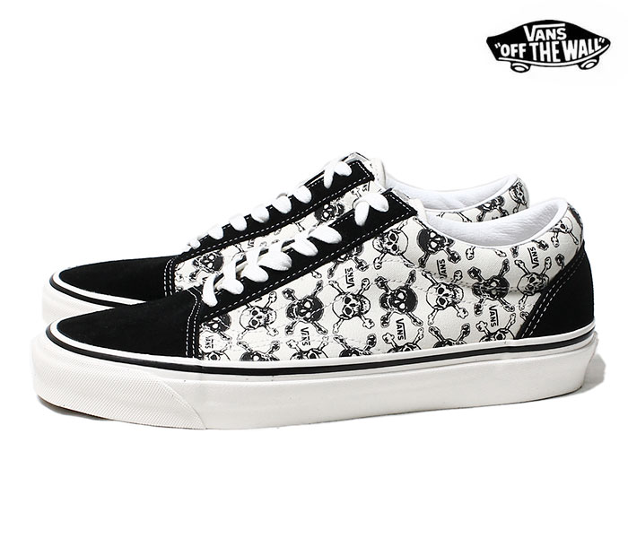 vans with skulls on them