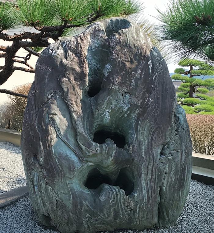 楽天市場】【重量物商品】阿波の青石 庭石【3】・【景石】お庭や玄関