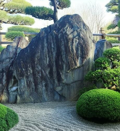 楽天市場】【重量物商品】阿波の青石 庭石【1】・【景石】お庭