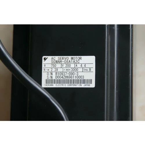 【新品◆適格請求書◆送料無料】YASKAWA / 安川電機 SGMAH-08A1A2C サーボモーター【６ヶ月保証】