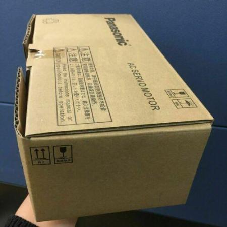 【新品◆適当お願いごと書◆貨物輸送無料】Panasonic パナソニック サーボ原動機 MSM012P1A【６ヶ月引き受ける】