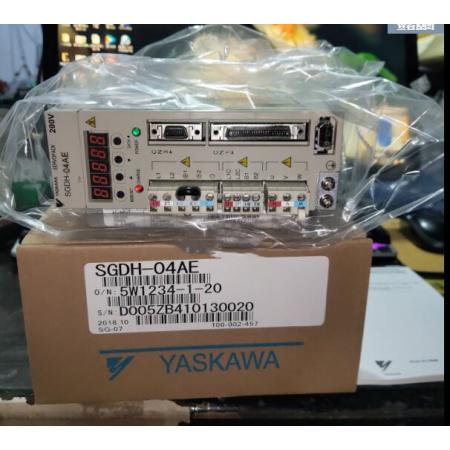 【新品◆適格請求書◆送料無料】安川電機　SGDH-04AE ◆6ヶ月保