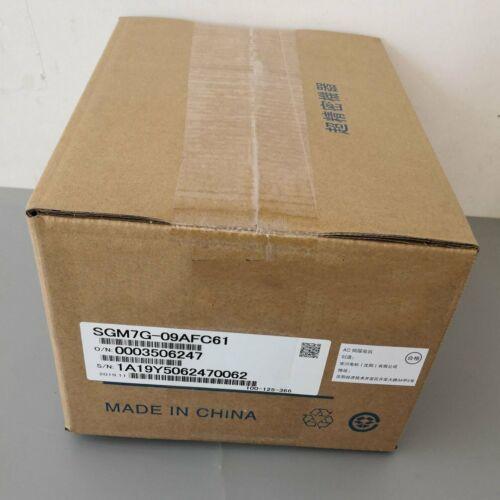 【新品◆適当お願いごと書◆貨物輸送無料】YASKAWA / 安川電機 サーボ原動機 SGM7G-09AFC61【６ヶ月引き受ける】