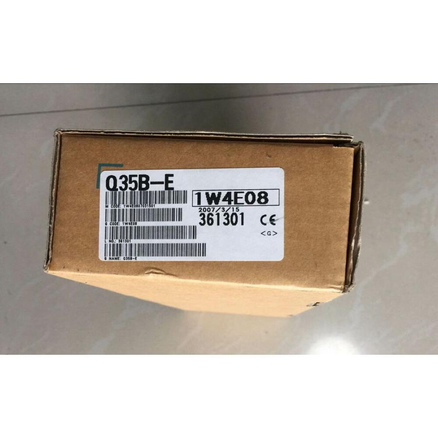 【新品★適当お願いごと書★税込★貨物輸送無料】MITSUBISHI/三菱 PLC Q35B-E 【６ヶ月引き受ける】
