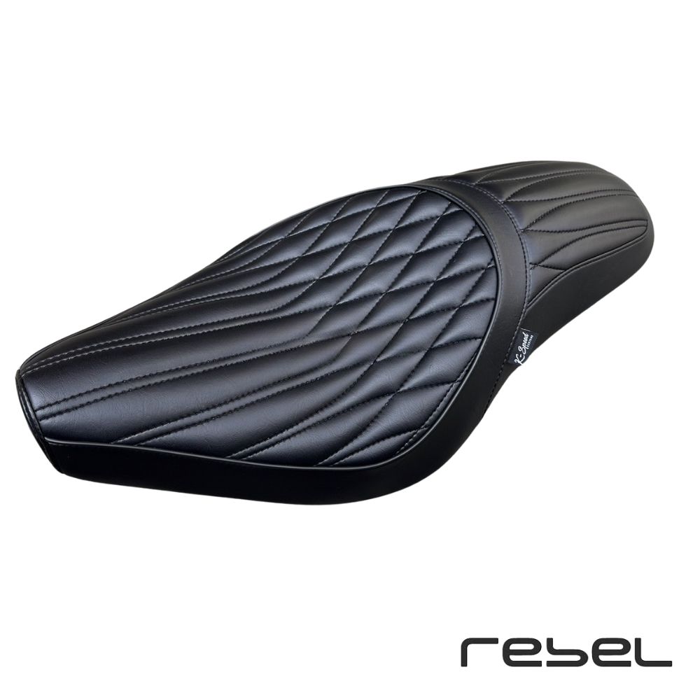【ほぼ新品】レブル1100/rebel1100 交換用ロングシート 楽天市場】ホンダ レブル1100交換用ロングシート HR04Diablo