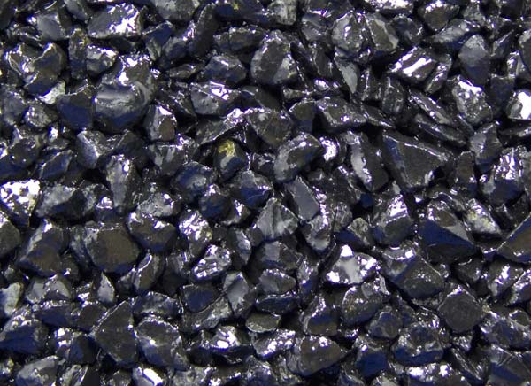 乾燥砂利 黒玉砂利 （20kg）5袋セット 【送料無料】 庭 砂利 大量 ガーデニング 化粧砂利天然石 庭石 庭用　庭石　砂利 敷石 外構エクステリア 石材　敷き砂利 おしゃれ 玄関　雑草対策 ロックガーデン 坪庭乾燥樹脂舗装砂利｜Smile Garden＆EX