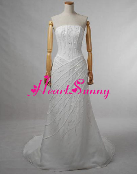 ウェディングドレス スレンダー☆D051☆ビーズ飾り トレーン☆HeartSunny【RCP】サイズオーダーメイド/結婚式/披露宴/二次会/大きい/小さい/ロングウエディングドレス/パーティードレス/ブライダル/花嫁/格安/激安｜スマイルデ-ショップ