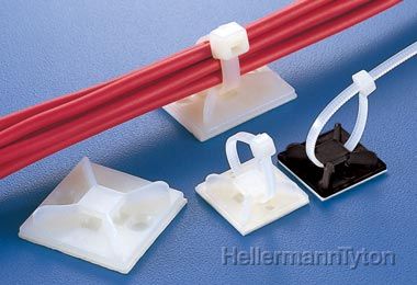 【送料無料】ヘラマンタイトン MB4A-B-L マウントベース 黒 標準 100個入 配線固定具 インシュロック 結束バンド
