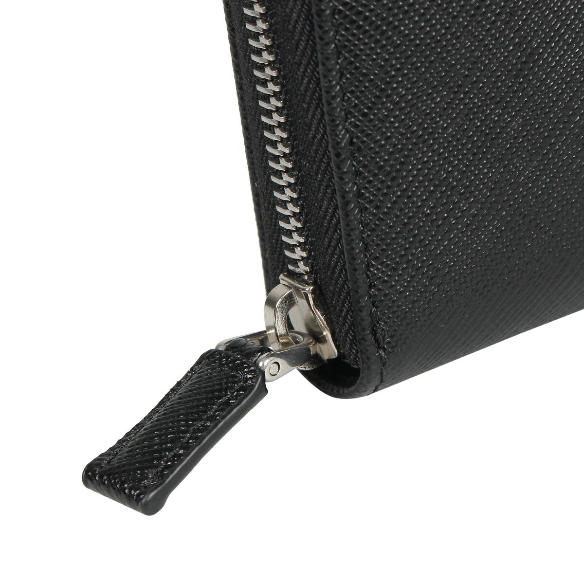 最大00円offクーポン ナイキ 長財布 Prada プラダ 財布 メンズ アグ サフィアーノ スティンガー ラウンドファスナー Zip Around ブラック 黒 2ml スニークオンラインショップ 送料無料 あす楽対応 プラダ Prada 財布 長財布 小銭入れ付き 送料0円