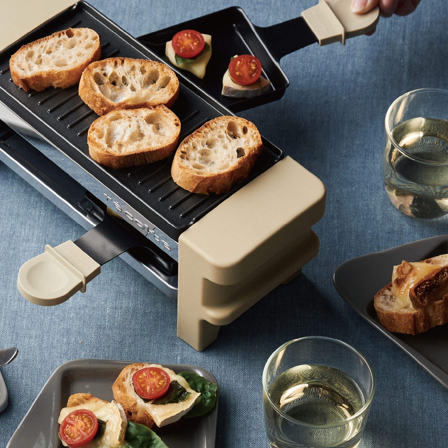 クーポン対象外 レコルト 値頃 Recolte ラクレットフォンデュメーカー メルト チーズ ヒーター ピック Rrf 1 Fondue Melt セット Maker ドロッパー Raclette