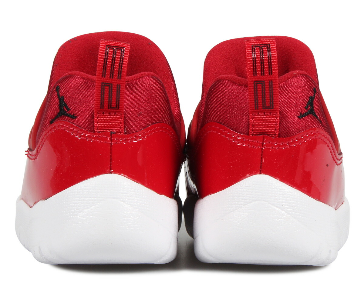 nike air jordan slip ons