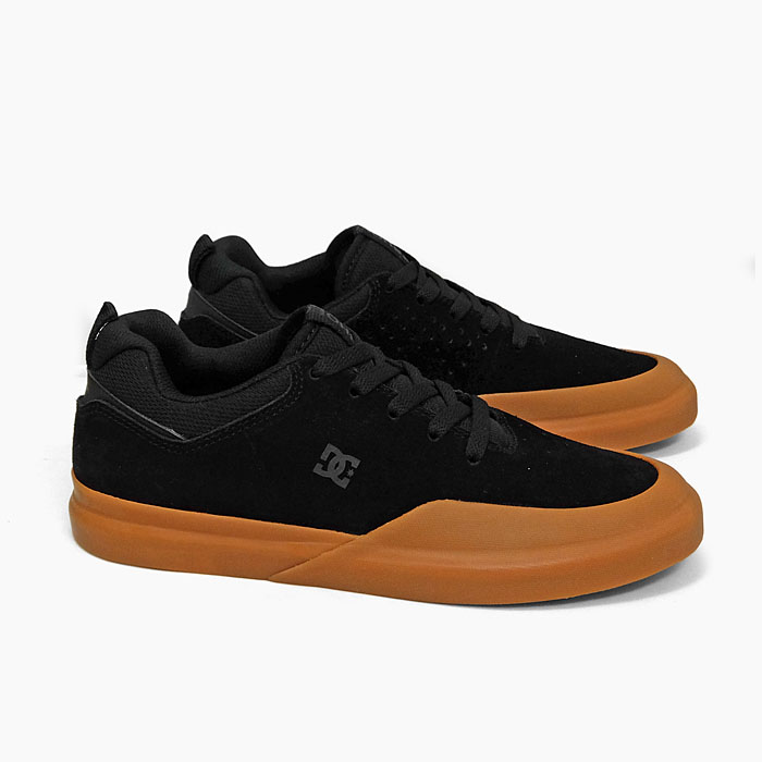 where can you buy dc shoes