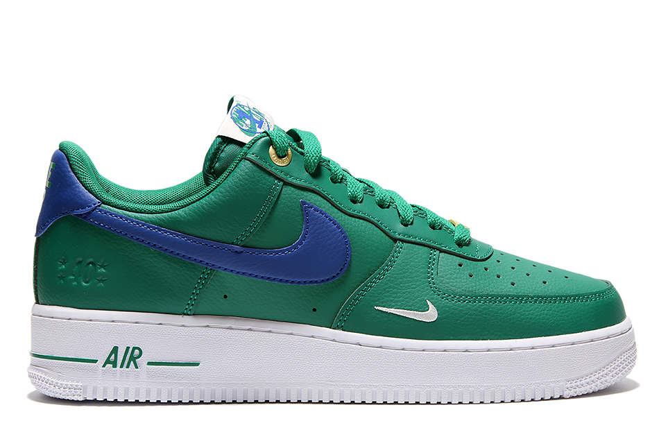 新品未使用正規品 NIKE AIR FORCE 1 '07 LV8 40th Anniversary DQ7658