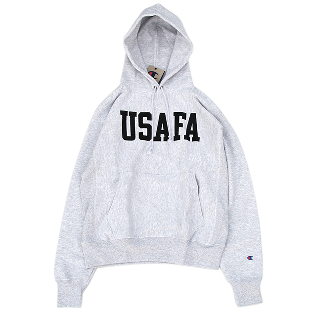 楽天市場】Champion 「USAFA ISSUE OFFICIAL PRINT」 R/W CREW SWEAT 