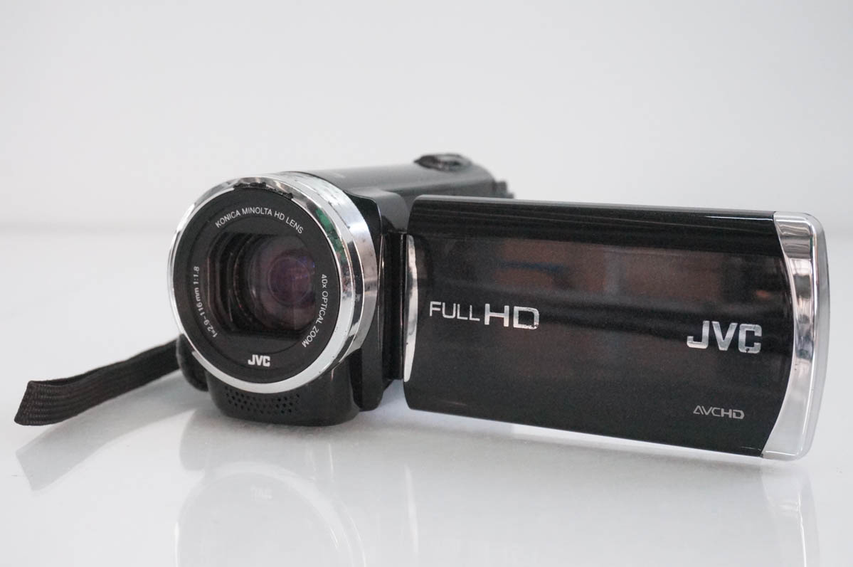 【中古】JVC Victorビクター エブリオEverio ビデオカメラ GZ-E180