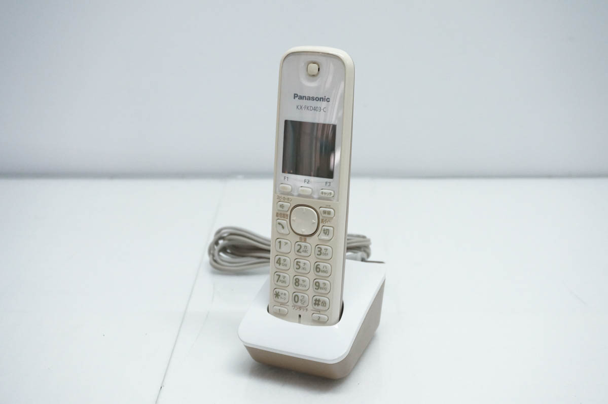 【中古】 C Panasonicパナソニック コードレス増設子機 KX-FKD403-C 電話機/FAXに