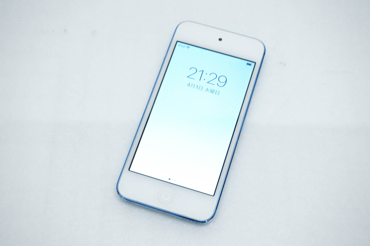 【中古】Appleアップル 第7世代 iPod touch 32GB MVHU2J/A ブルー
