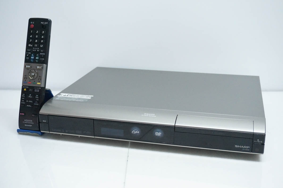 【中古】SHARPシャープ AQUOS 地上・BS・110度CSデジタルチューナー内蔵 ハイビジョンレコーダー DV-AC82 HDD250GB DVDレコーダー