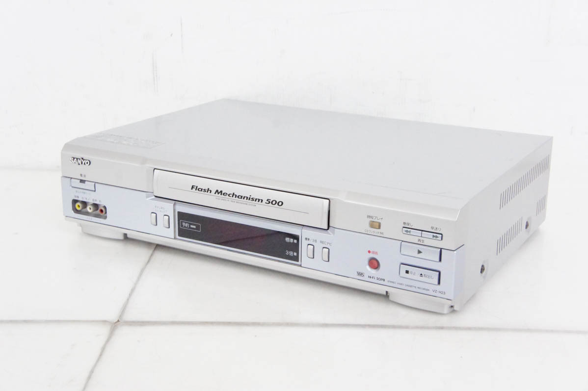 【中古】C JVC Victorビクター ビデオカセットレコーダー HR-B12 VHSビデオデッキ 中古 C JVC Victorビクター ビデオカセットレコーダー HR-B12