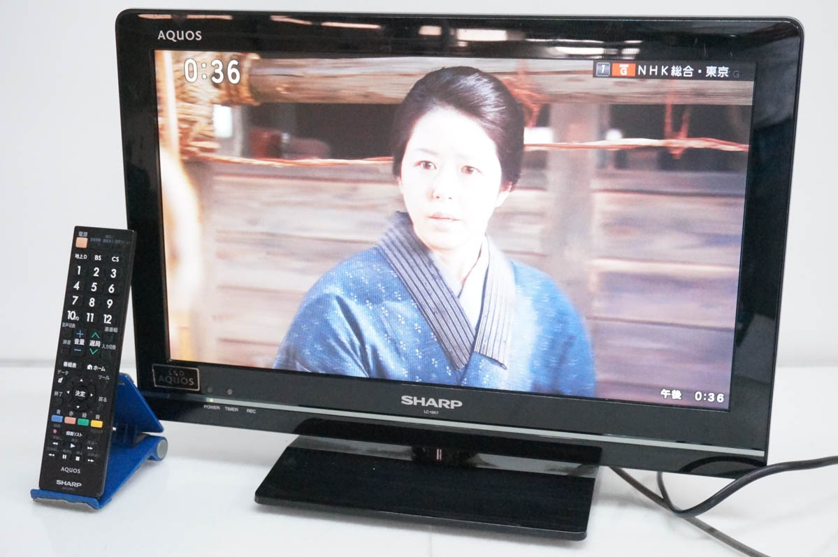 【中古】SHARPシャープ 地上・BS・110度CSデジタルハイビジョン液晶テレビ LC-19K7|エスネットショップ店