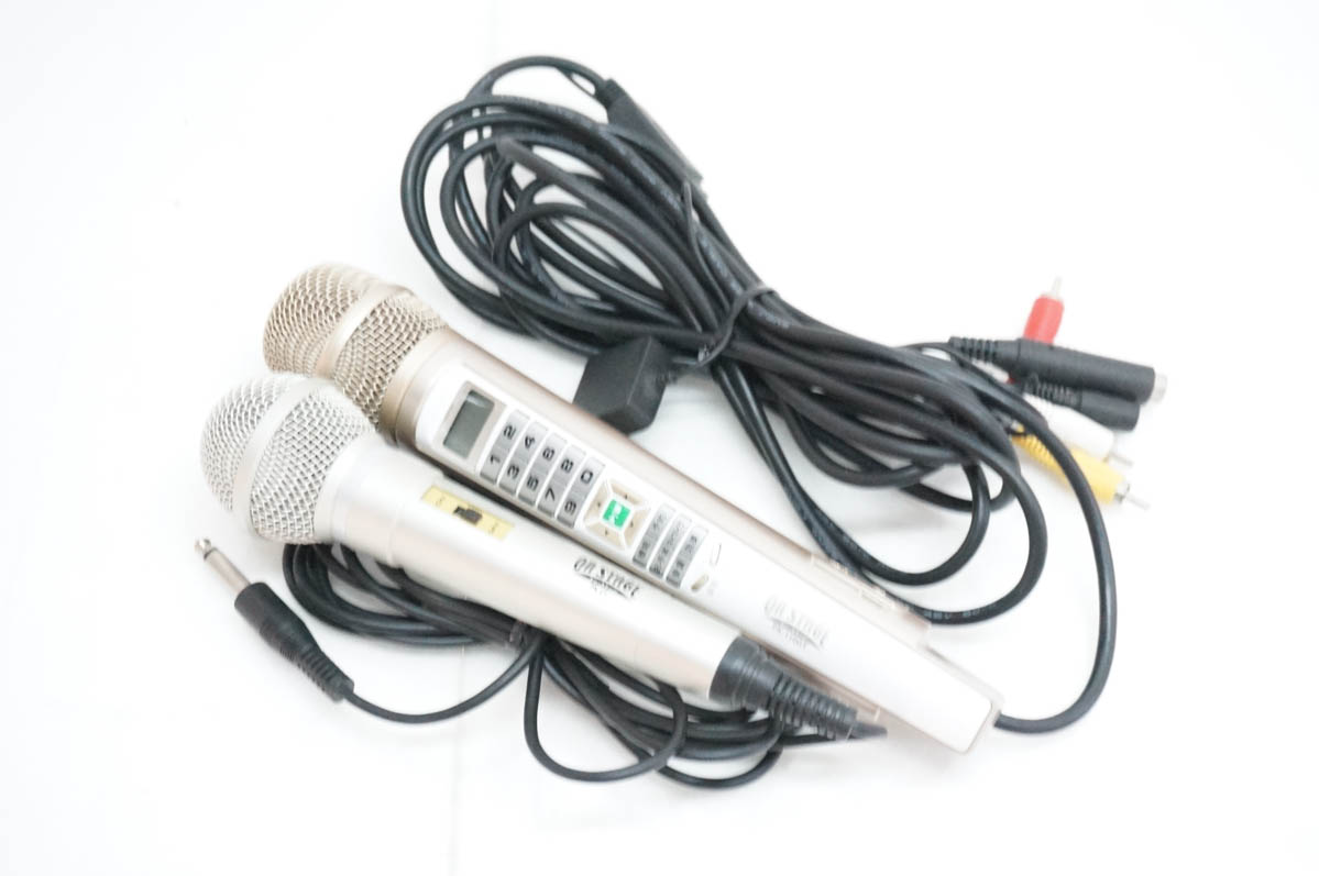 【中古】ON STAGE オンステージ 家庭用カラオケ PK-110GT パーソナルカラオケ ペアマイク付き|エスネットショップ店