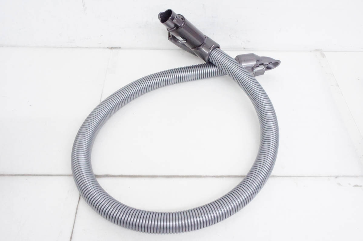 Dyson ダイソン 正規品 DC63ター ビンヘッド専用スイッチ付きホース 楽天市場】Dyson ダイソン 正規品 純正 DC63タービンヘッド専用