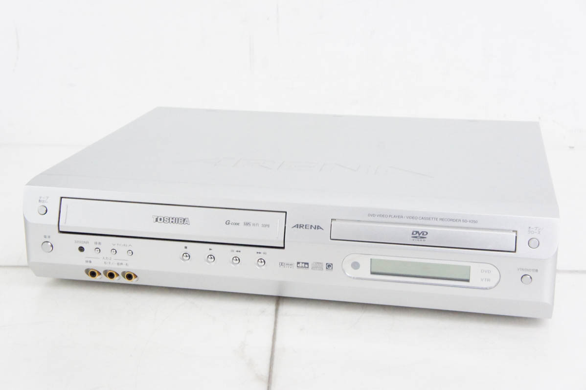 東芝VHSビデオデッキ DVD一体型 Amazon | TOSHIBA VHSビデオデッキ一体型DVDプレーヤー SD-V700 | VHS