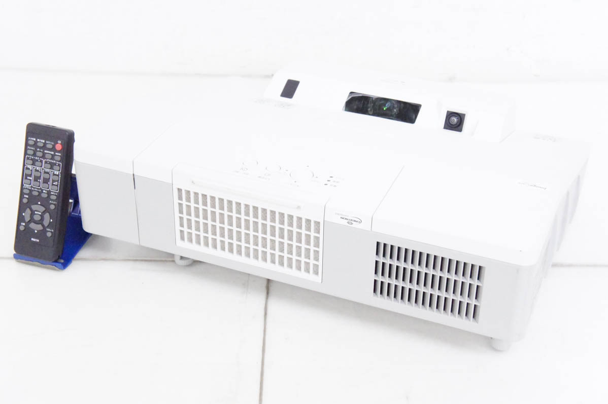 【中古】Maxellマクセル 超短投写プロジェクター MC-TW3506 3700 ルーメン