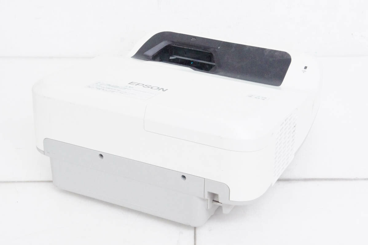 【中古】EPSONエプソン ビジネスプロジェクター EB-685W