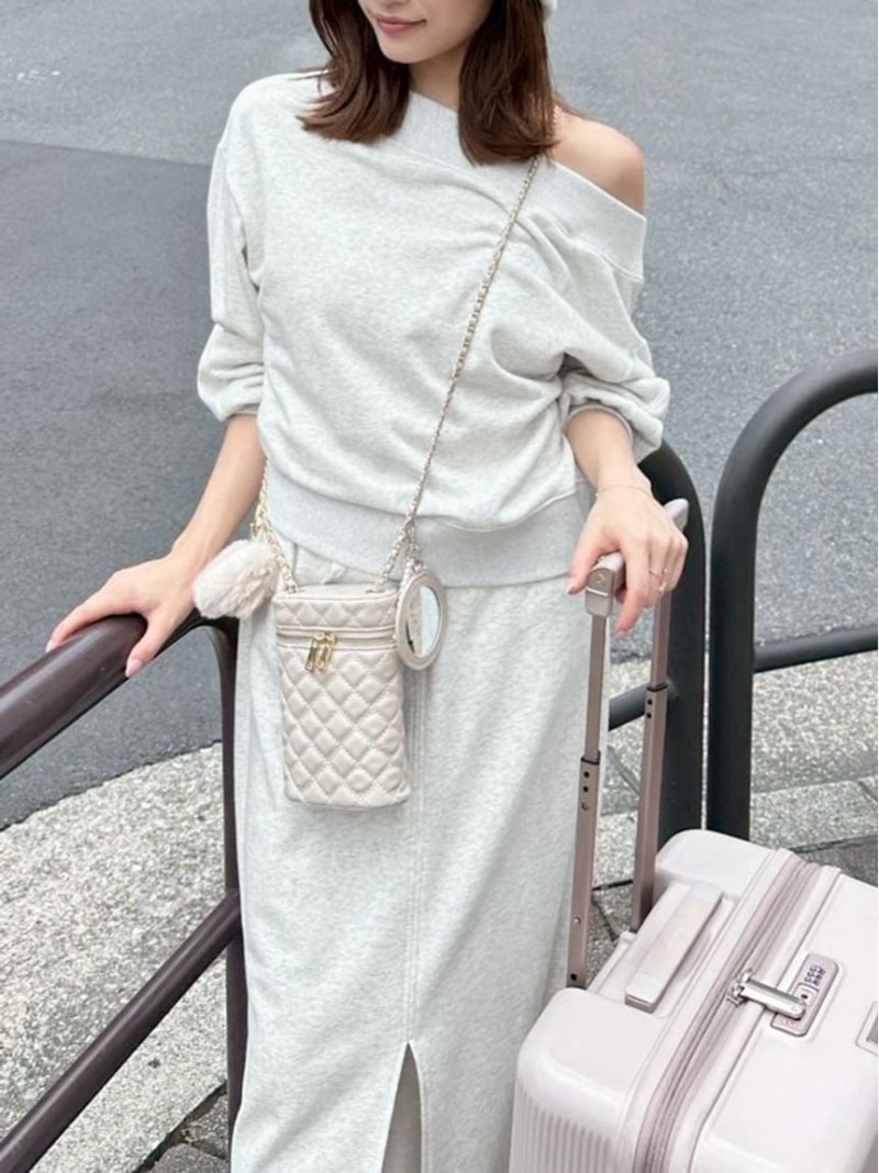 楽天市場】【SALE／50%OFF】アシメオフショルスウェットプル