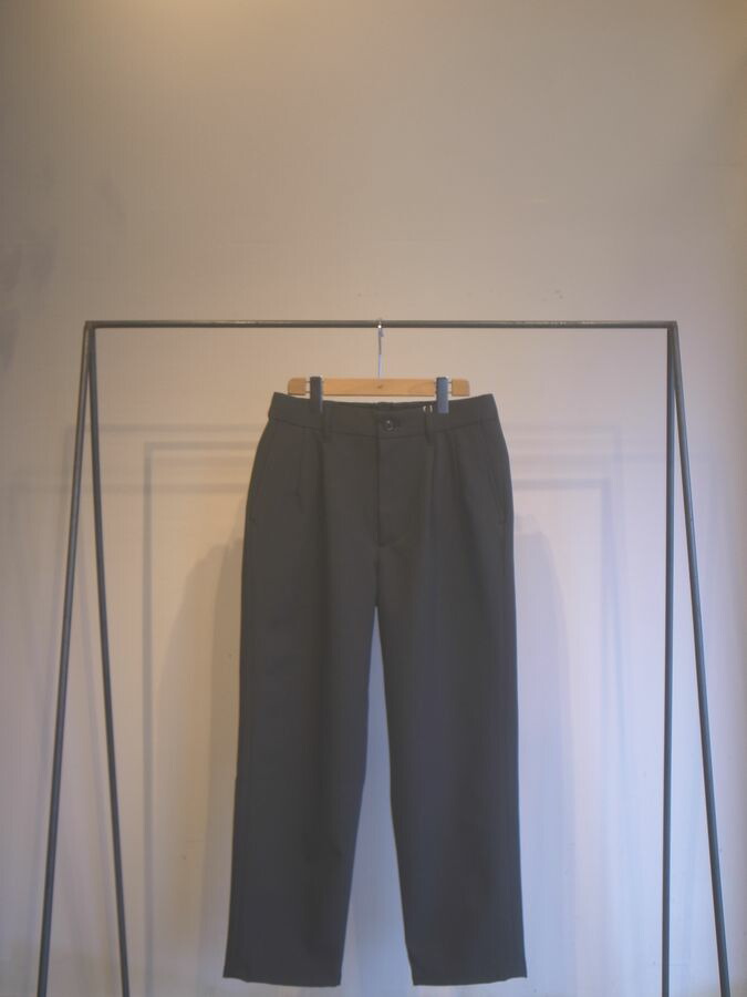 楽天市場】LAMOND(ラモンド)DRY TOUCH SEMI WIDE TROUSERS