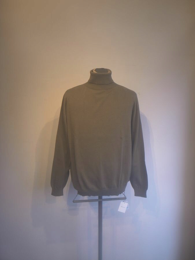 DELICIOUS(デリシャス) Cotton Knit Turtleneck