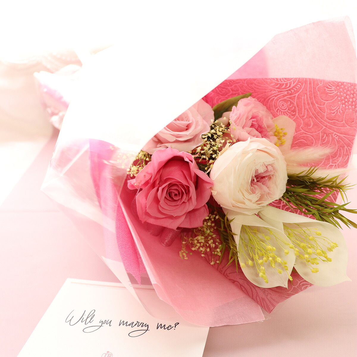 バルーンブーケ プリザーブドフラワー 花束 両親贈呈品 母の日 退職 花束 5000円 男性 女性 退職祝い 誕生日プレゼント 結婚祝い 結婚記念日 花 送別会 結婚式 電報 祝電 誕生日 お祝い 両親 花束贈呈 先生 謝恩会 先輩 定年 百寿 会社 同僚 妻 友人 母 「花束ピンク」