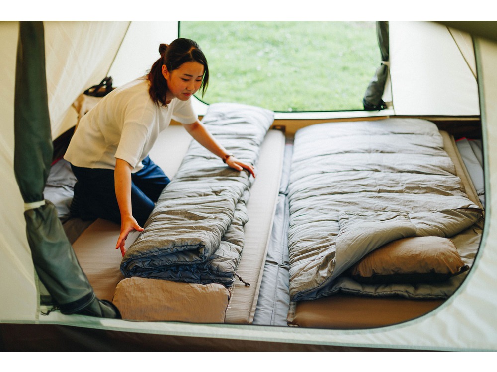 かえる）スノーピーク　寝袋　シュラフ グレー 約60cm x 50cm かえる）スノーピーク 寝袋 シュラフ グレー 約60cm x 50cm