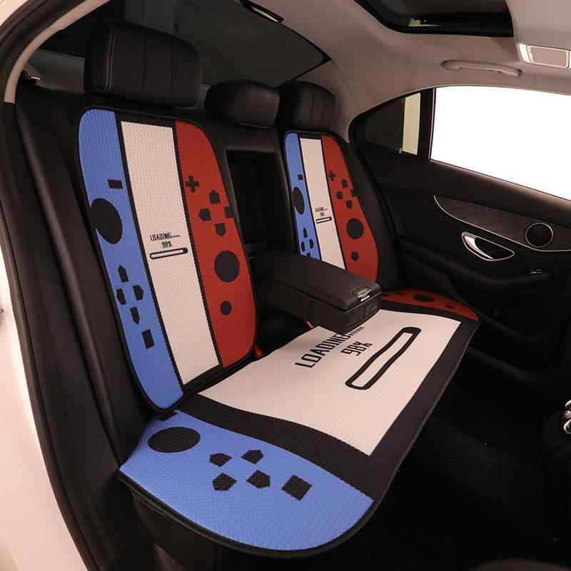 カーシートクッション メンズ ゲームコントローラー柄 個性的 スタイリッシュ オールシーズン 通年 車用座布団 ポリエステル スポンジ素材 快適な座り心地 滑り止め スバル XV フォレスター アウトバック インプレッサ対応
