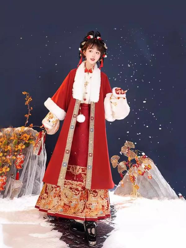 漢服 レディース オリジナル 中国伝統衣装 花柄 馬面スカート 秋冬 レッド 裏起毛 スタンドカラー お祝い着 正月 晴れ着 イベント ポンチョ ケープ ファーコート ボアアウター