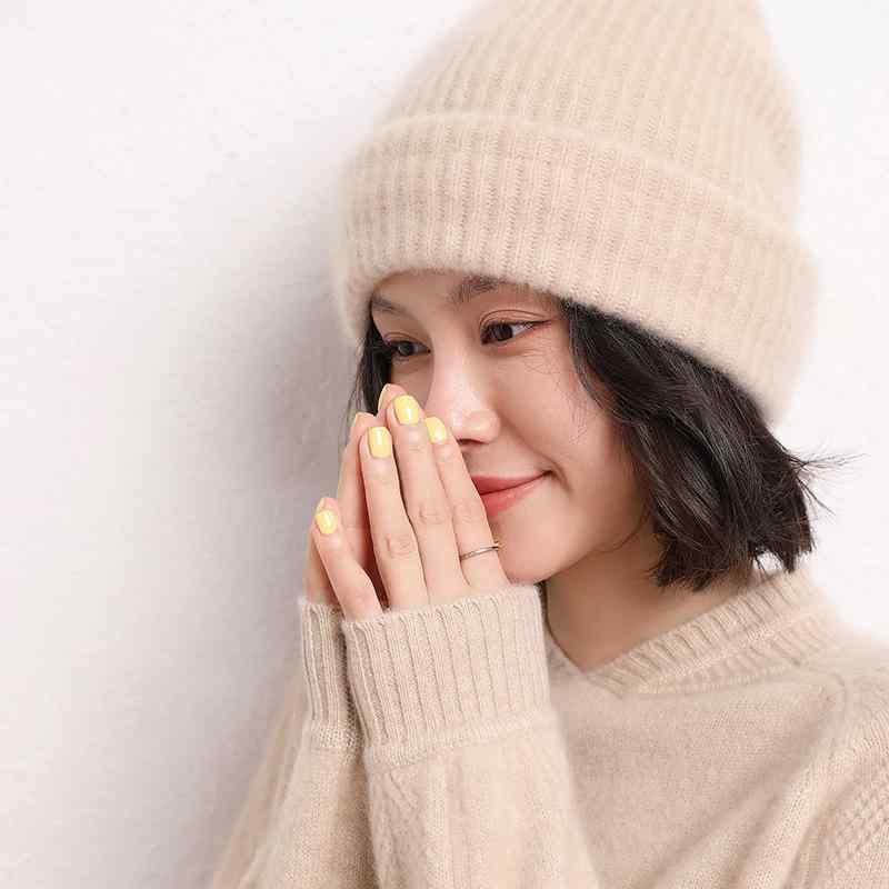 ニット帽 レディース 女性用 カシミヤ 厚手 肉厚 防寒 保温 耳あて カジュアル シンプル ファッション 通勤 スポーツ アウトドア 秋冬 防風 高級感 ブラック ダークグレー