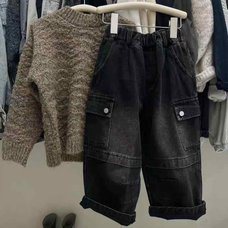 デニムパンツ 男の子用 ボーイズ 春秋 ゆったり ストレート ワイド ワークパンツ ジーンズ 韓国ファッション カジュアル 綿 コットン 普段使い 通学