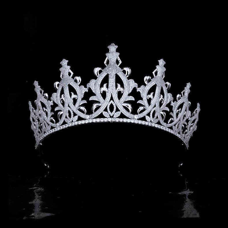ヘアアクセサリー ティアラ レディース 結婚式 新婦 ウェディング ヘッドドレス ジルコニア インレイ 銅製 欧米スタイル 個性派 ダンサー風 デザイン ゴールド 白金 高級感 華やか