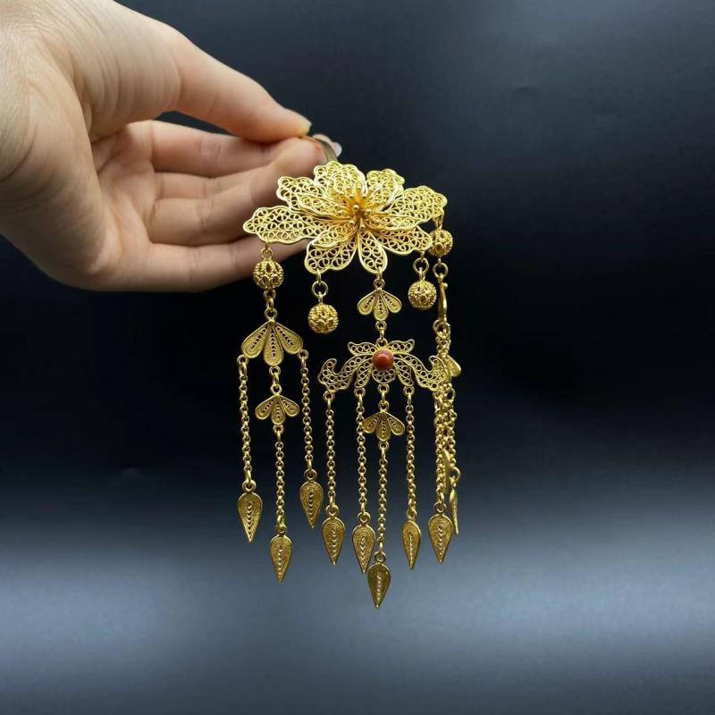 かんざし 返り咲き風 大花 純銀製 金メッキ 花絲工藝 はたご屋書き割り 南紅 秀禾 大時代 歩揺 髪の毛添え物 花動機 言い慣わし目論む お上さん用 普段使い走り 今めかしい 愛くるしげ