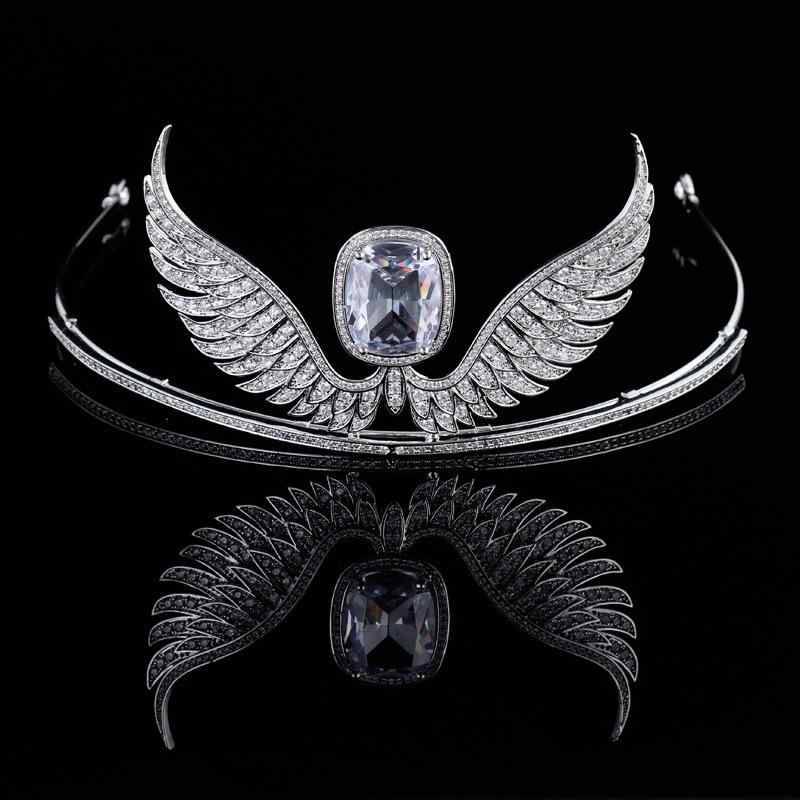 ティアラ レディース ウェディング クラウン ジルコニア ?嵌 天使の翼 付き 高級感 ヘアアクセサリー 欧米風 ブライダル ヘッドドレス 記念日 ギフト 撮影用 アクセサリー
